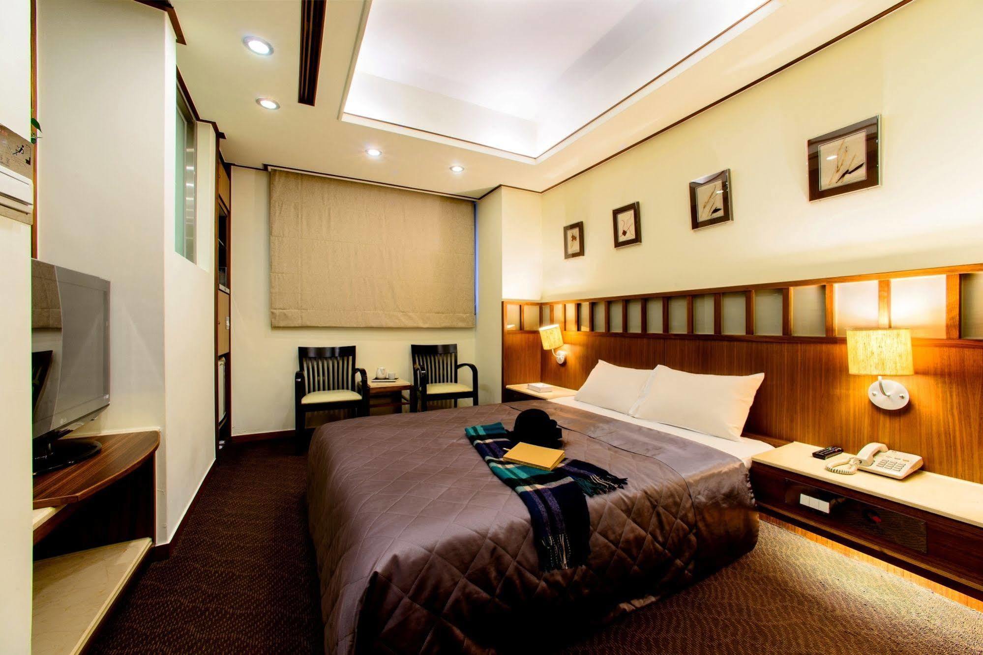 Kao Yuan Hotel - Zhong Shan Tajcshung Kültér fotó